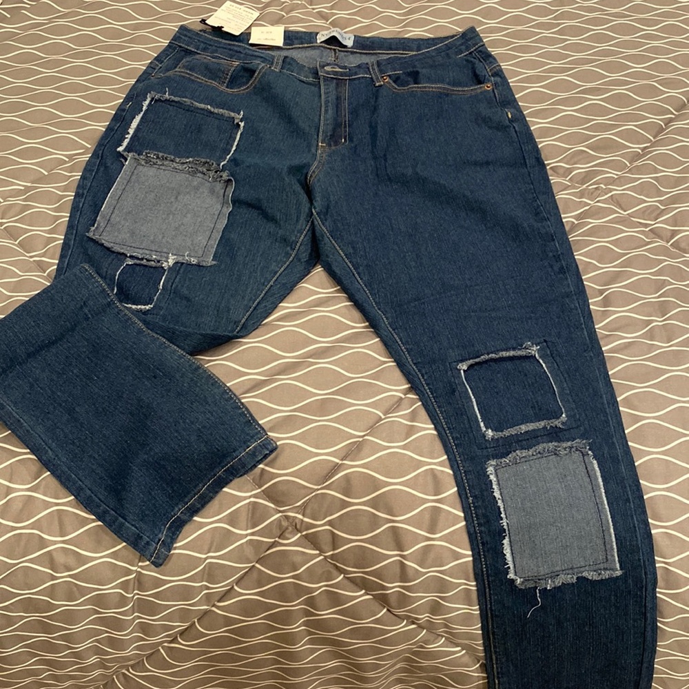 NY trends 4 jeans. NWT  size 14